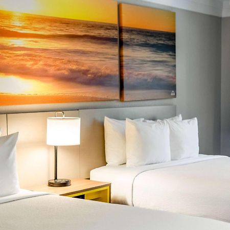 Days Inn By Wyndham San Diego Hotel Circle Bagian luar foto