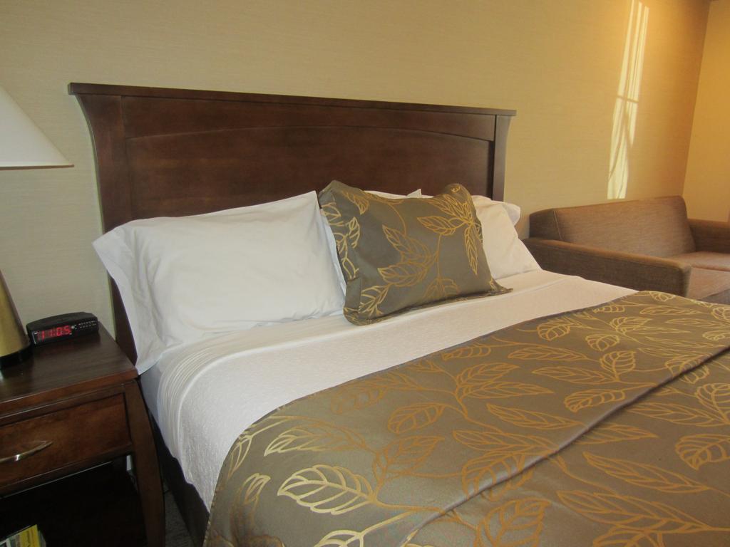 Days Inn By Wyndham San Diego Hotel Circle Bagian luar foto